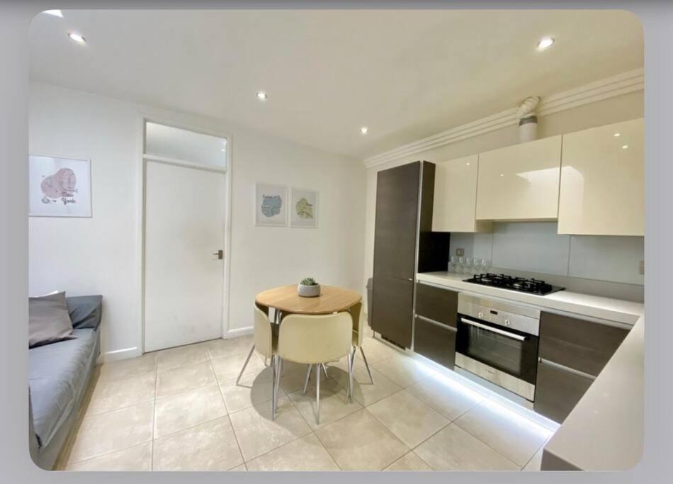 Luxury 4-Bed Apartment With Balcony & Garden, Near Emirates Stadium, 15 Mins To Central London Eksteriør billede